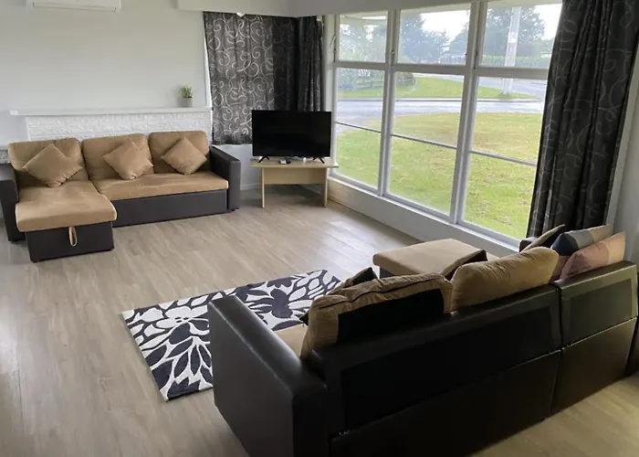 Hébergement de vacances 3 Bedroom, 1 Bathroom House A Rotorua