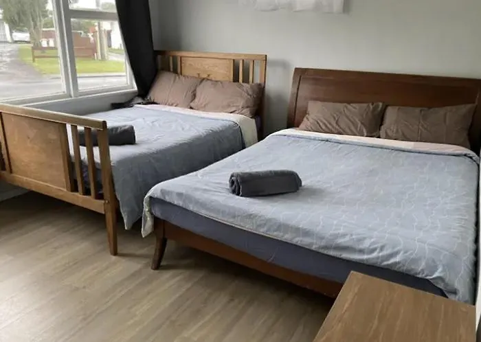 3 Bedroom, 1 Bathroom House A Vakantiehuis